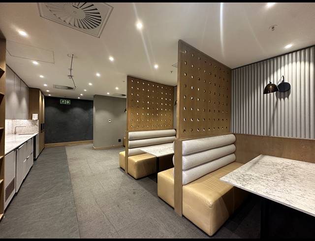 552M² OFFICE TO LET IN SANDTON CENTRAL